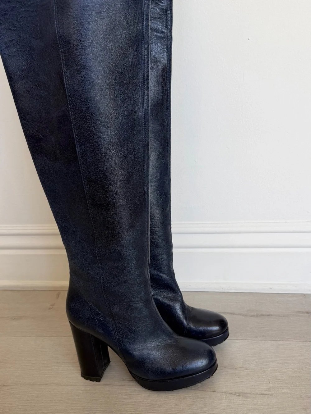 Classic Black Knee-High Leather Boots - Women's Tall Platform Heel